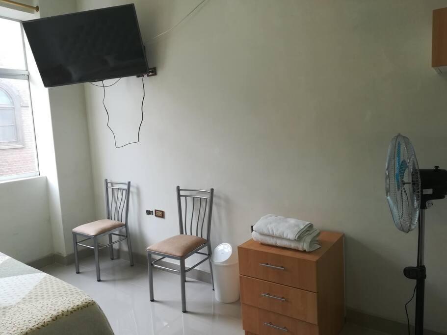 דירות לימה Studio Entero Cerca Al Palacio Gobierno מראה חיצוני תמונה